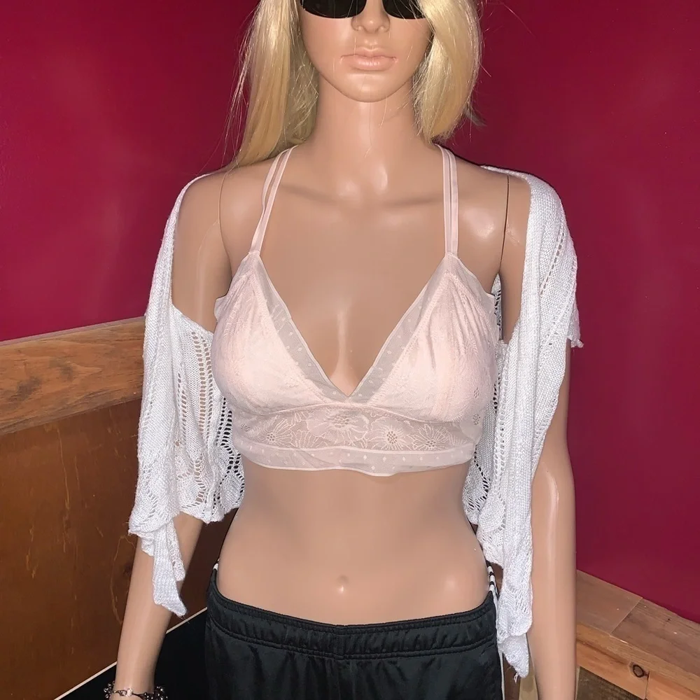 aerie pink bra
